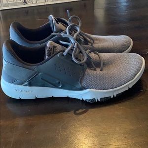 Nike Flex tennis shoes size 13
